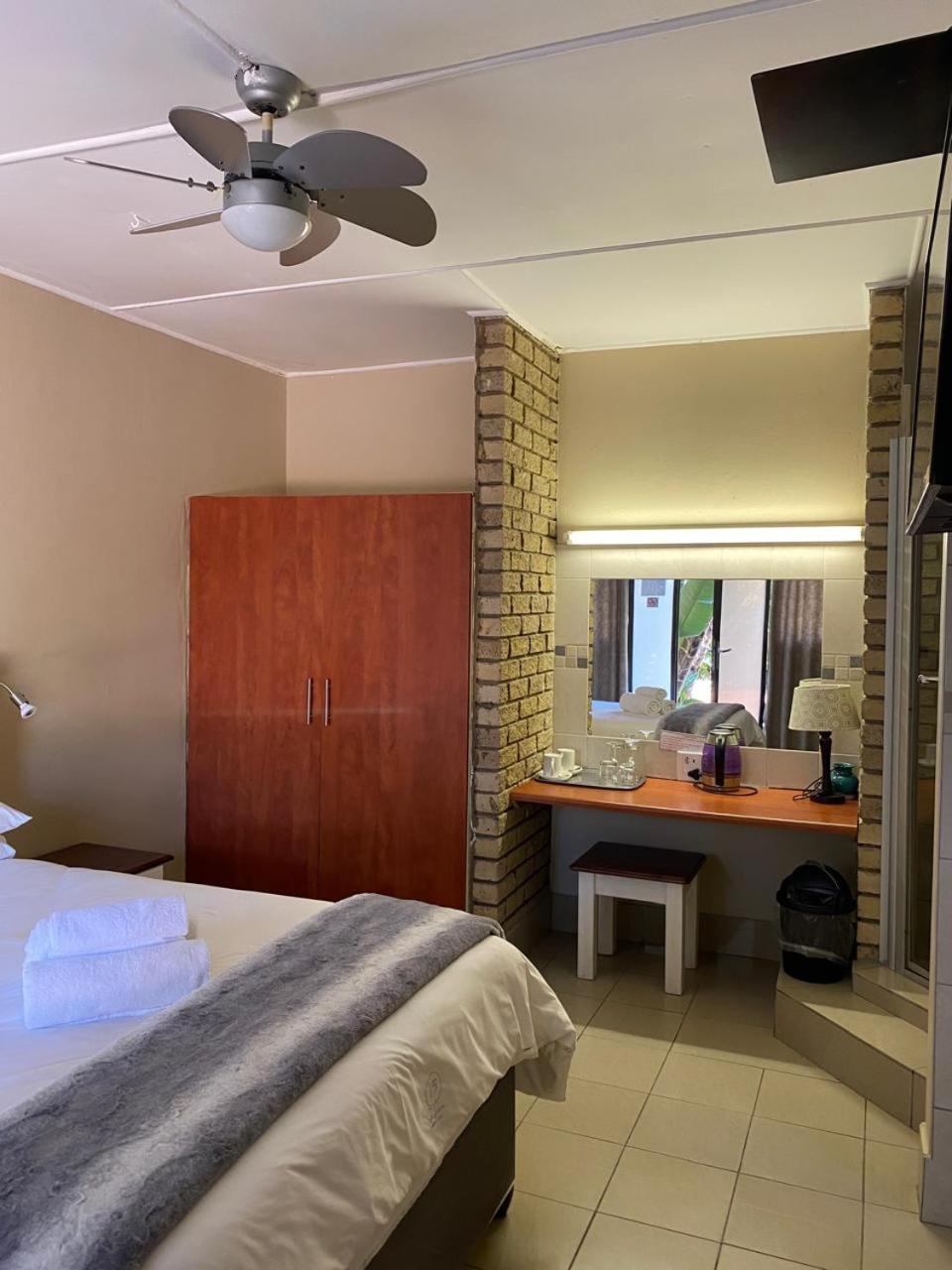 St. Lucia Safari Lodge Bagian luar foto